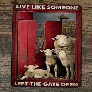 Mouse Pad Live Like Someone Left The Gate‎ Open Sheep